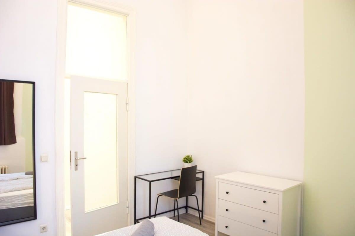 Family Apartment Moabit Berlin Exterior foto