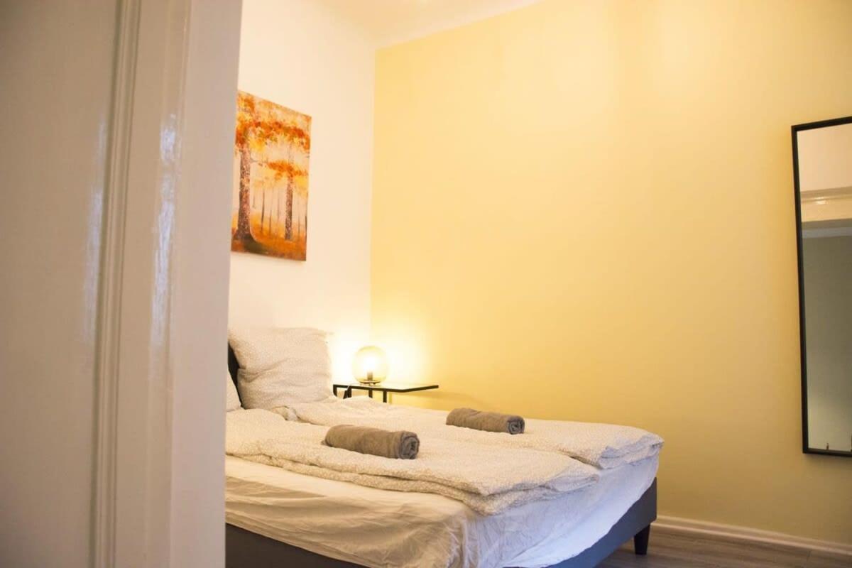 Family Apartment Moabit Berlin Exterior foto